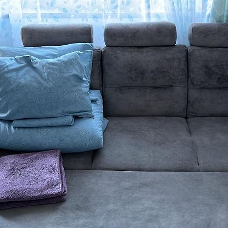 2 Rooms Apartment Airy & Bright Relax Яш Екстериор снимка